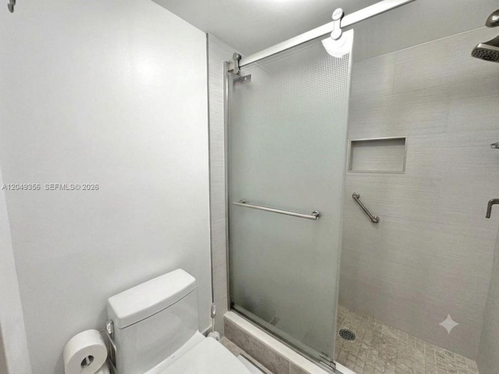 4975 E Sabal Palm Blvd, Unit 311, Tamarac, FL 33319 Photo