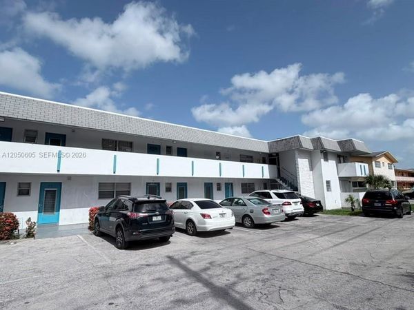19051 NE 2nd Ave, Unit 1503, Miami, FL 33179