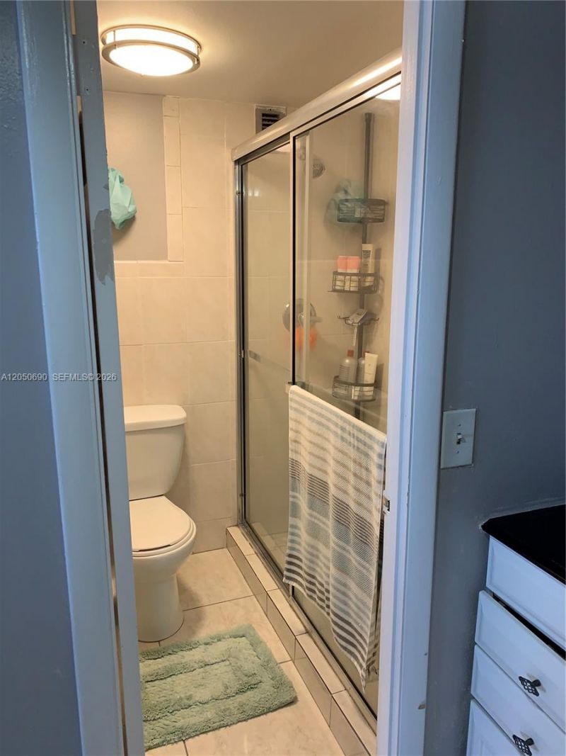 2025 NE 164th St , Unit 808, North Miami Beach, FL 33162 Photo