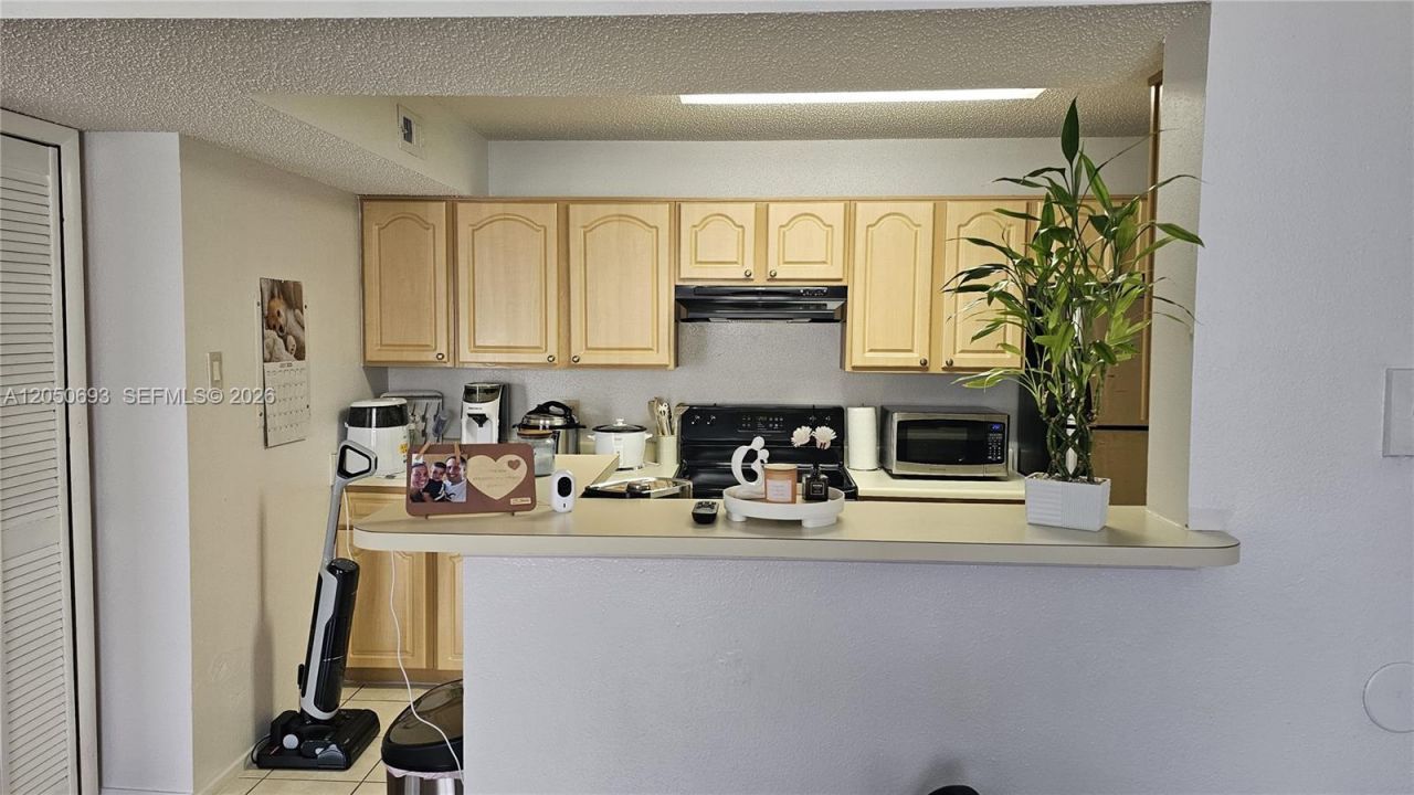 15077 SW 103rd Ter , Unit 8202, Miami, FL 33196 Photo
