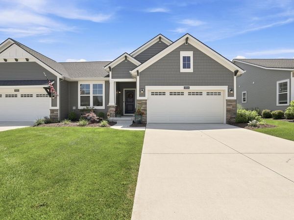 1054 Haven Drive SE, Byron Center, MI 49315