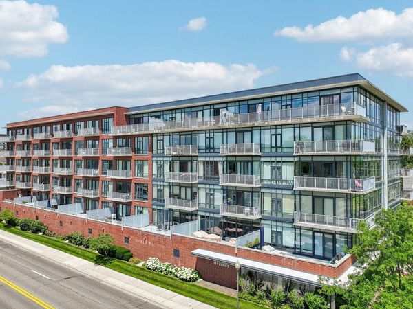 101 Curry Avenue, Unit 620, Royal Oak, MI 48067