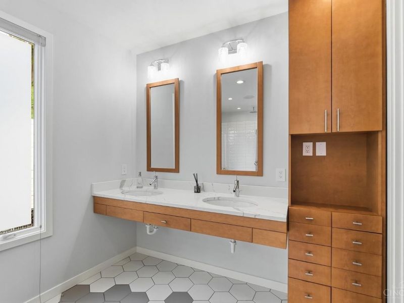 430 Oregon, Cincinnati, OH 45202 Photo 60