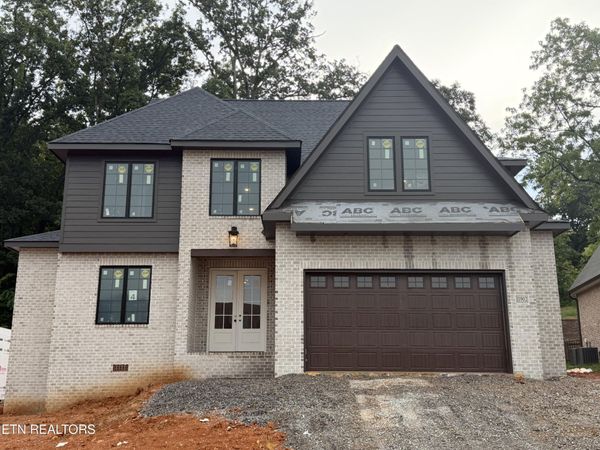 11902 Catatoga Blvd, Knoxville, TN 37932