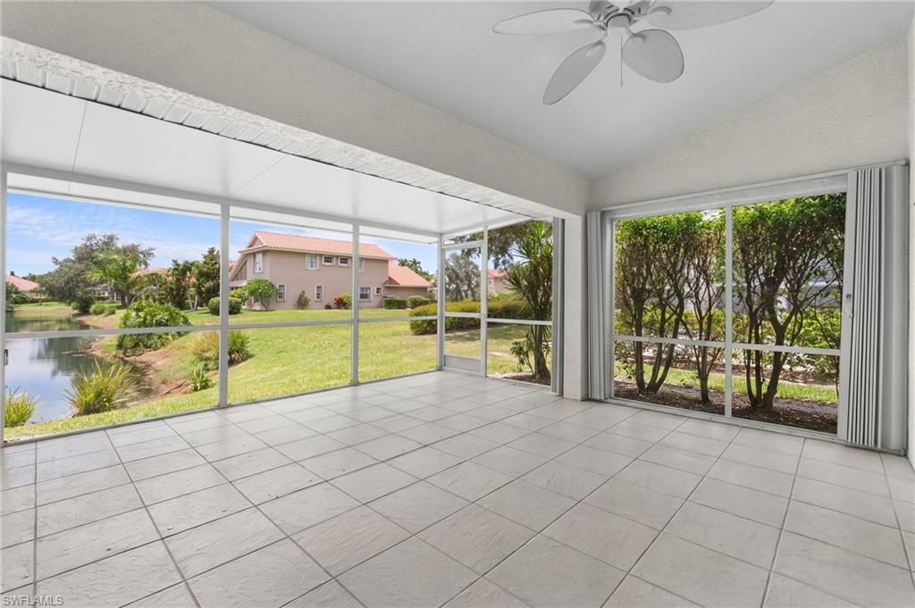 4907 Europa Dr, Naples, FL 34105 Photo