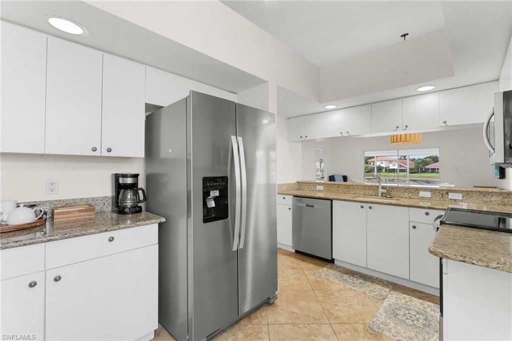 4907 Europa Dr, Naples, FL 34105 Photo