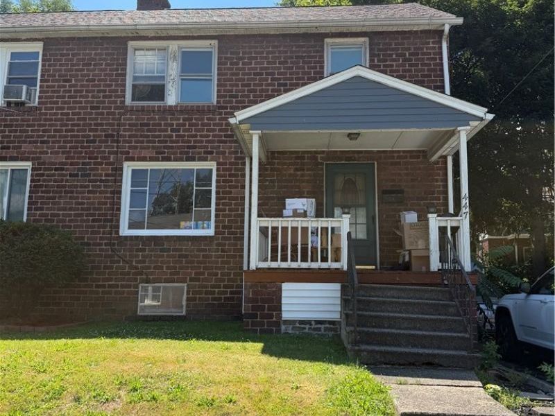 447 Garfield Street, Struthers, OH 44471 Photo 1