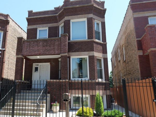 739 N Trumbull Avenue, Chicago, IL 60624