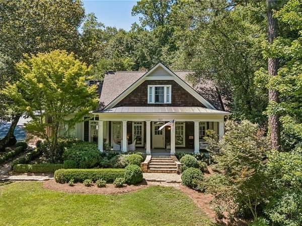 537 Spring Valley Road NW, Atlanta, GA 30318