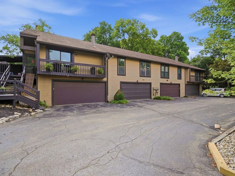 3111 Rivermill Drive, Unit 29, Columbus, OH 43220 Photo 37