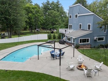 37 Pike Street, Nashua, NH 03060