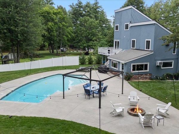 37 Pike Street, Nashua, NH 03060