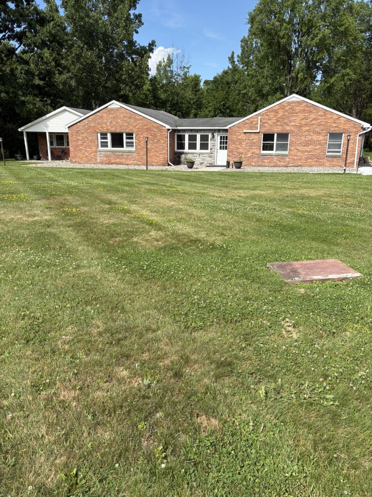 2023 Us-9, Round Lake, NY 12151 Main Photo