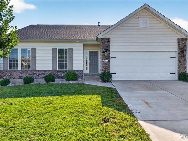 128 Winter Wheat Trail , Pacific, MO 63069