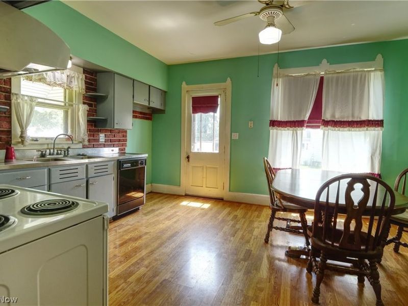 202 Medina Street, Lodi, OH 44254 Photo 4
