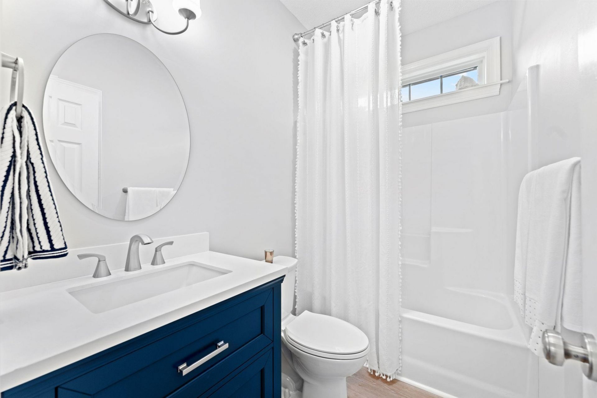 515 Sea Island Way Photo 19