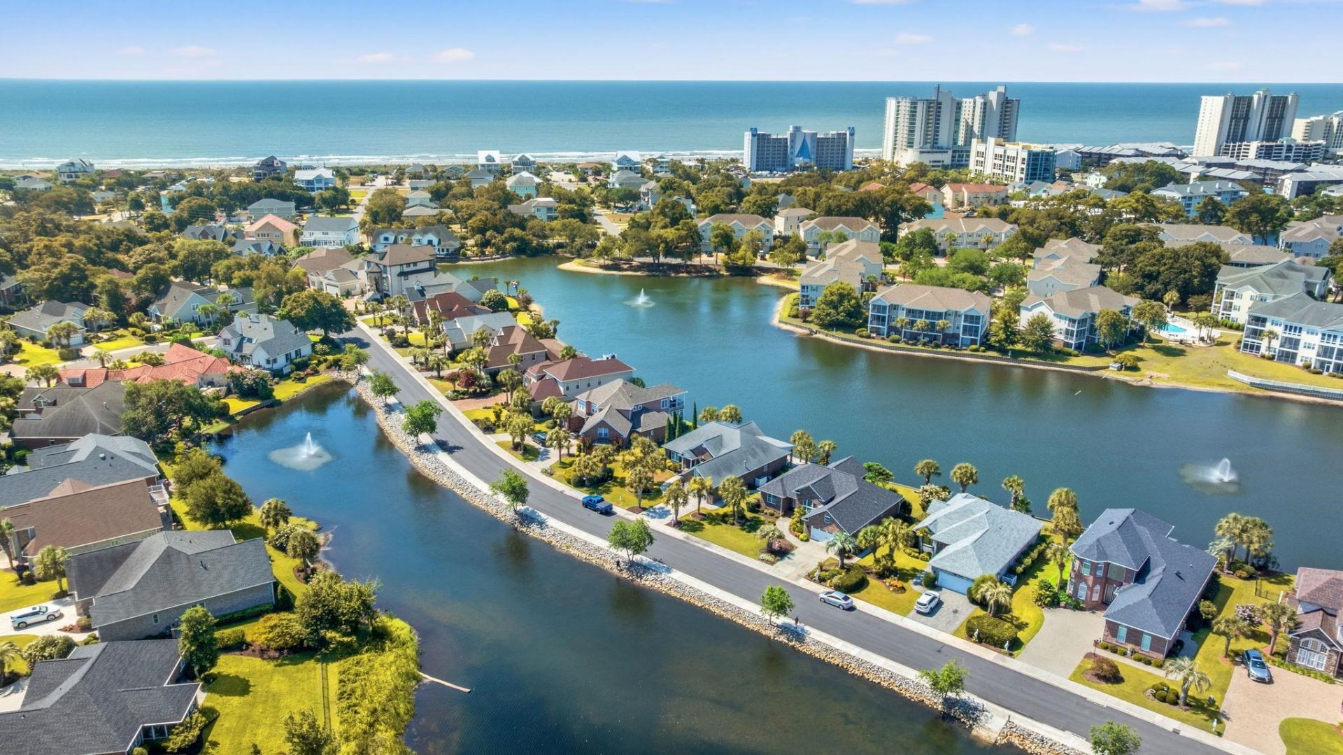 515 Sea Island Way  Photo 35
