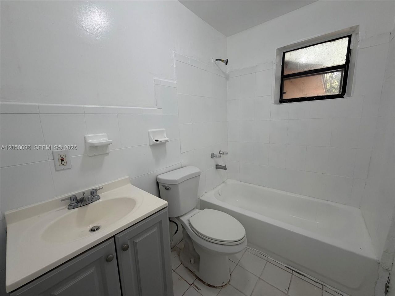 760 NE 131st St, Unit 760, North Miami, FL 33161 Photo