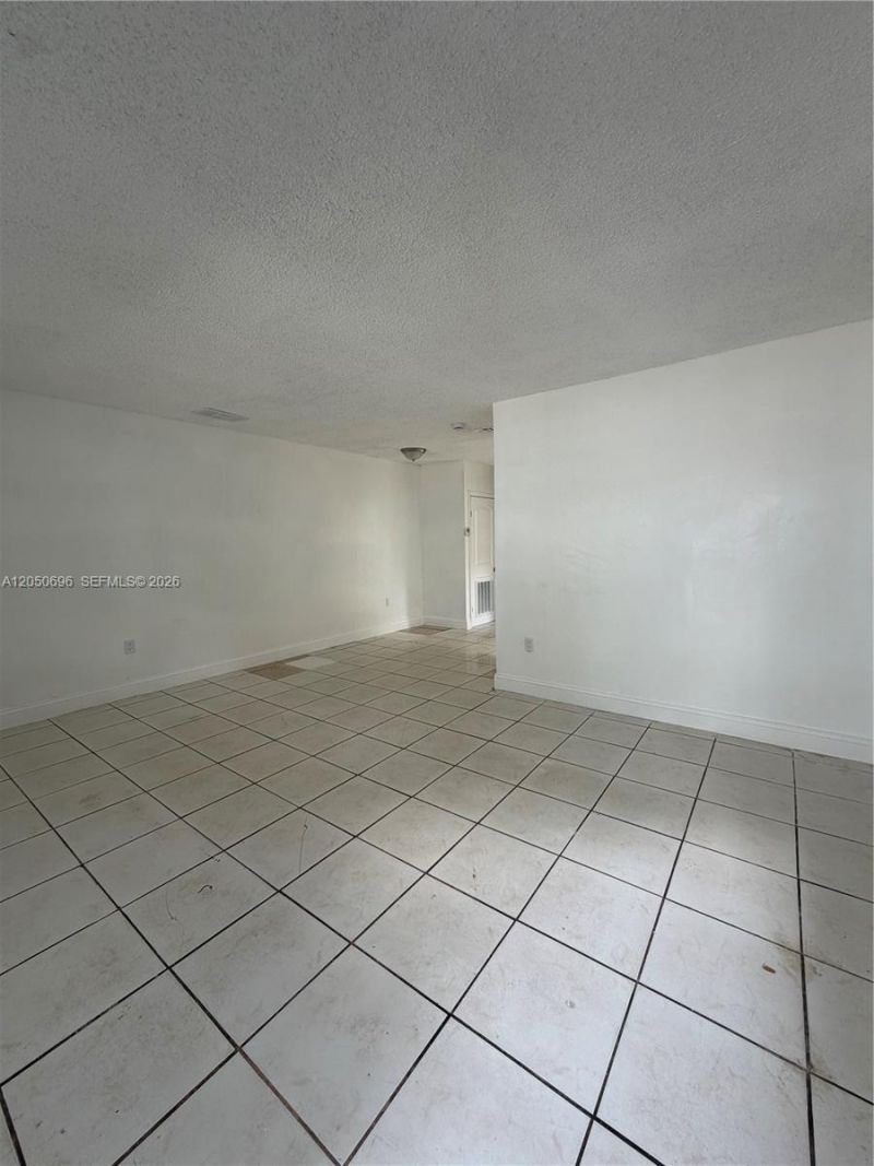 760 NE 131st St, Unit 760, North Miami, FL 33161 Photo