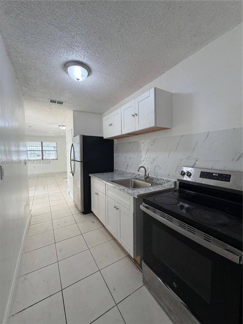 760 NE 131st St, Unit 760, North Miami, FL 33161 Photo