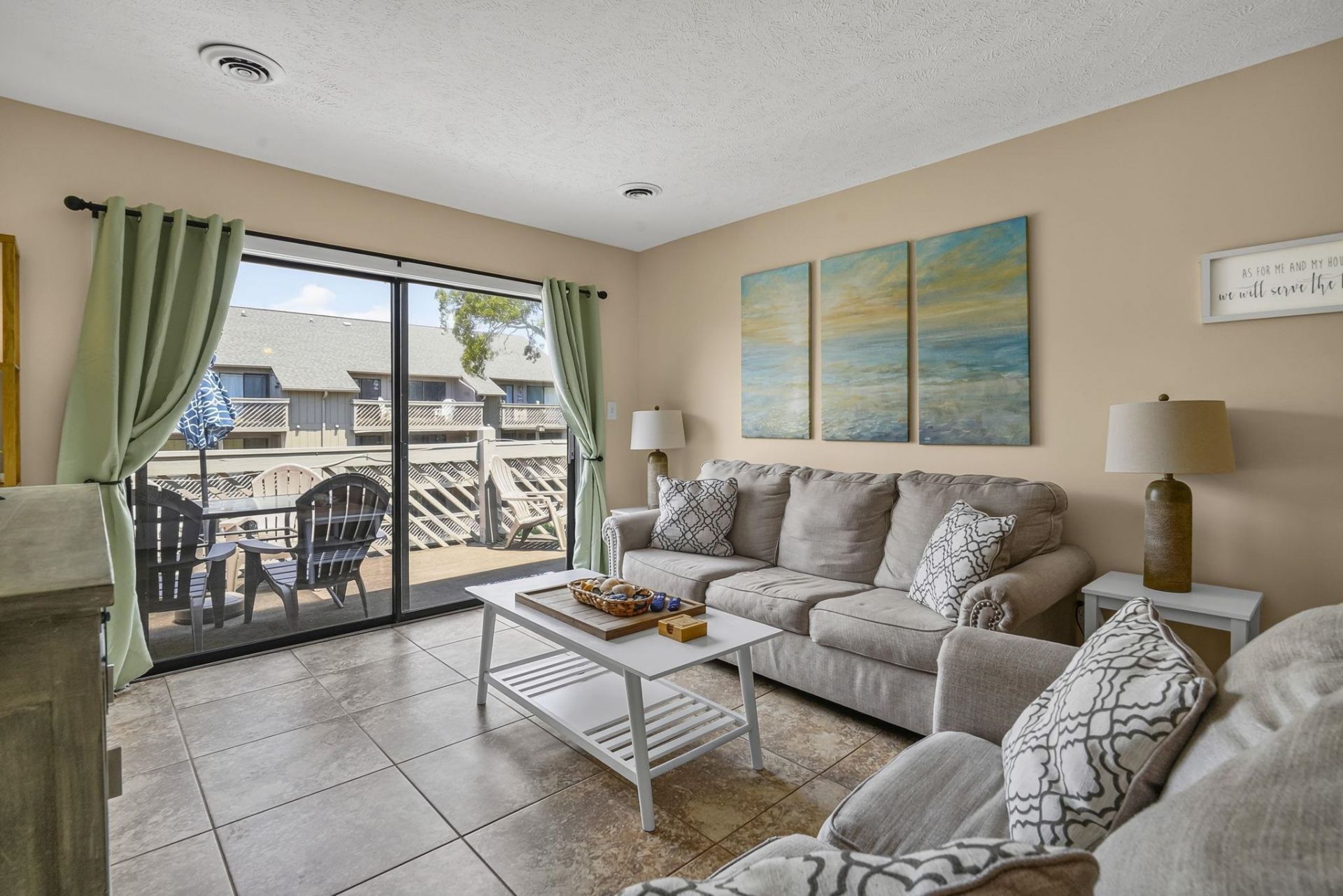 204 Maison Dr.  Photo 12
