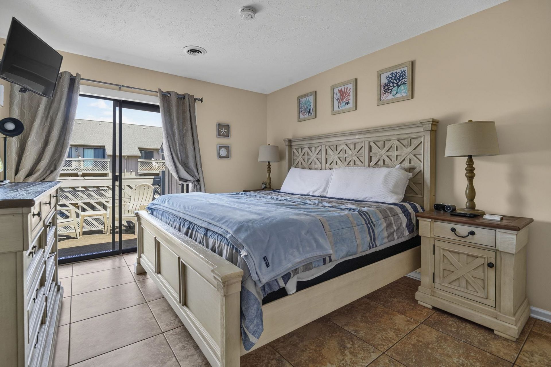 204 Maison Dr.  Photo 18