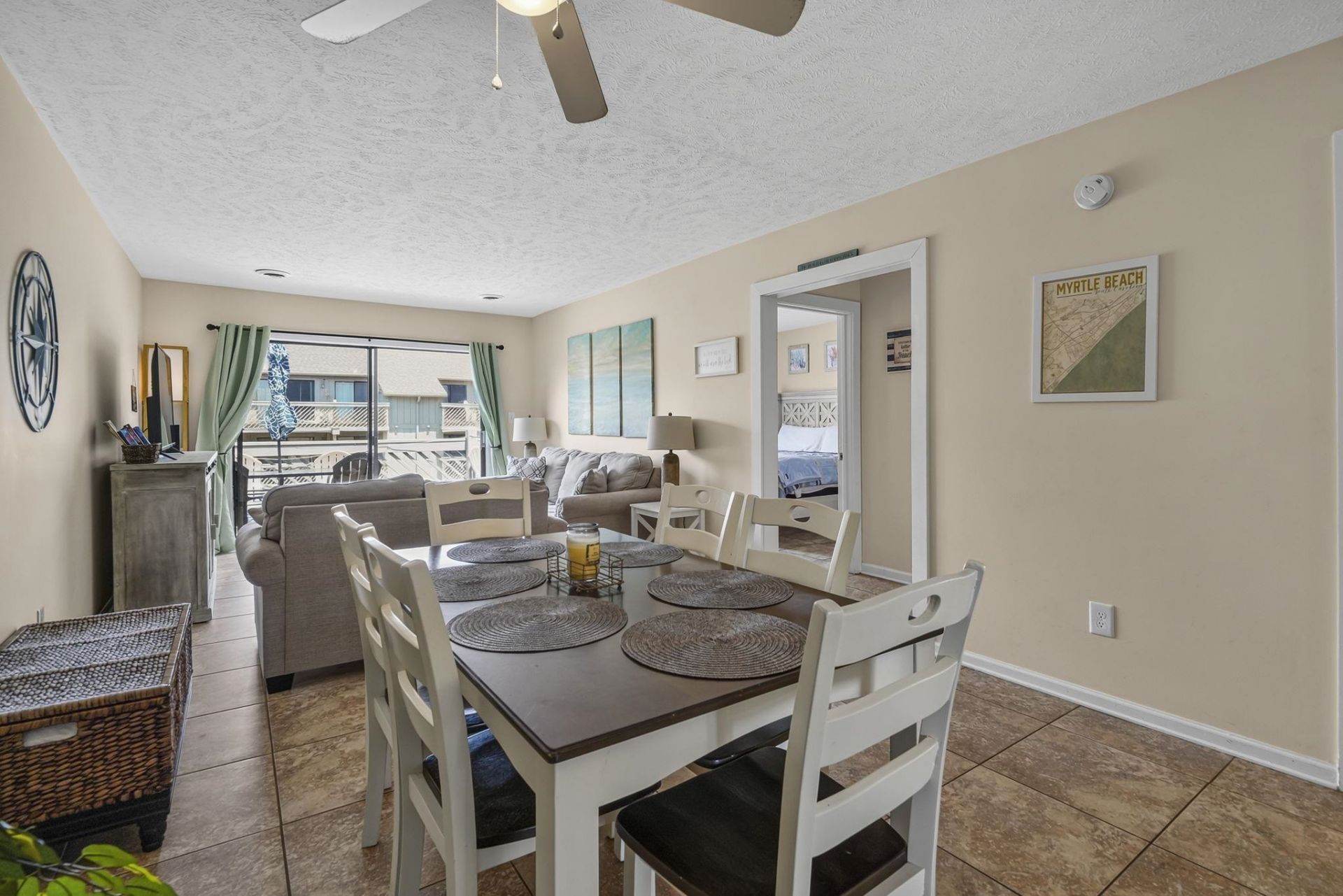 204 Maison Dr.  Photo 4