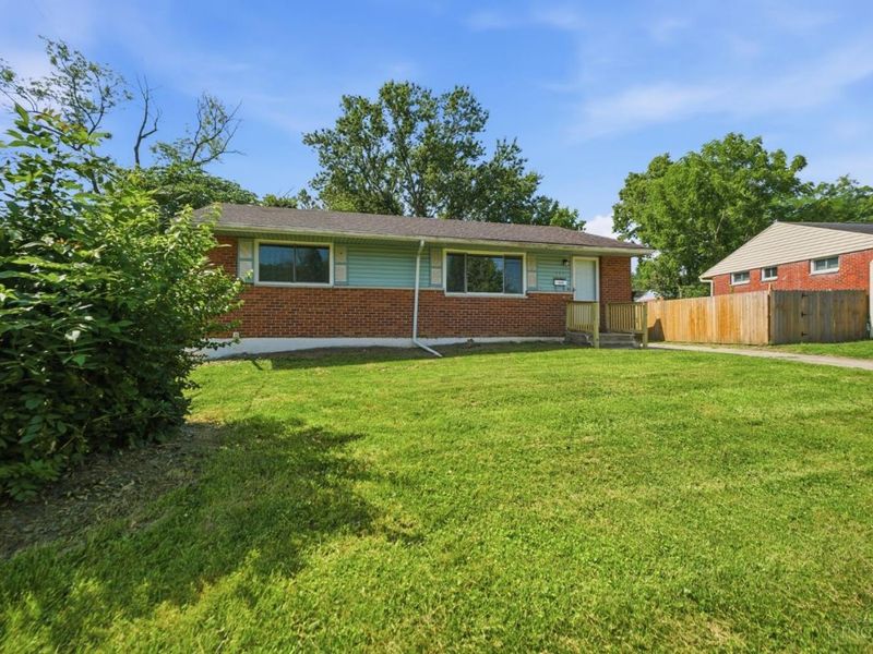 131 Brookhaven Avenue, Woodlawn, OH 45215 Photo 4