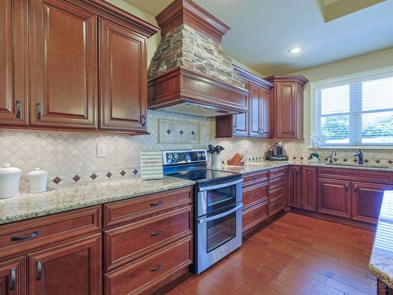 8180 Keller Road, Indian Hill, OH 45243 Photo 19