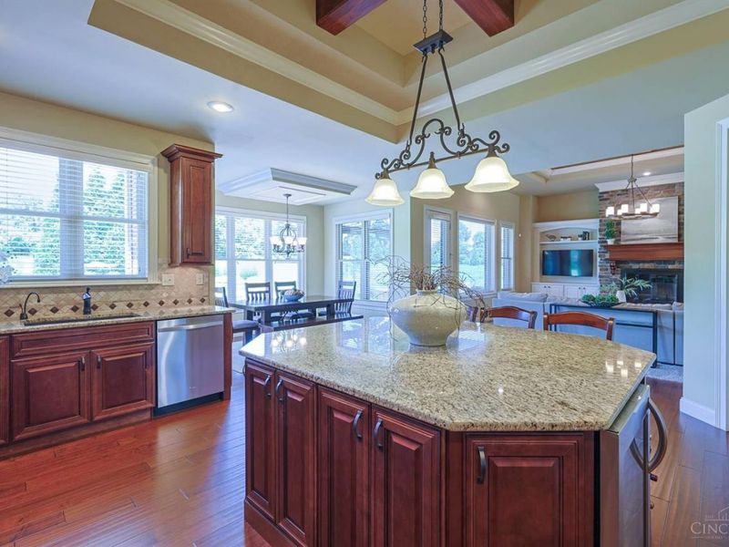 8180 Keller Road, Indian Hill, OH 45243 Photo 20
