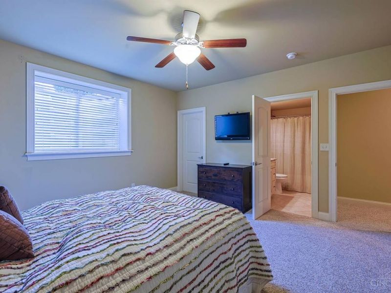 8180 Keller Road, Indian Hill, OH 45243 Photo 35