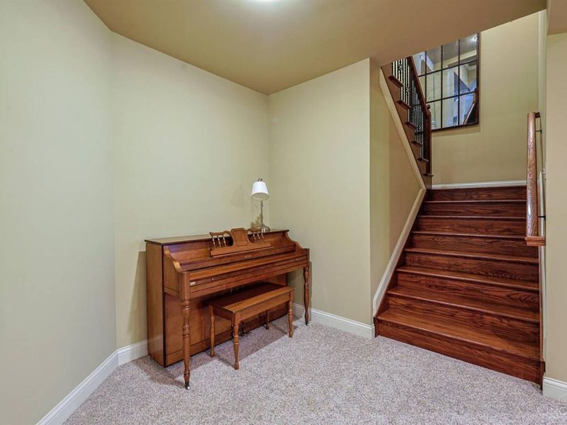 8180 Keller Road, Indian Hill, OH 45243 Photo 40