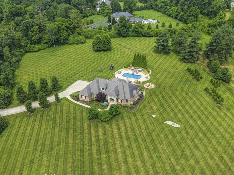 8180 Keller Road, Indian Hill, OH 45243 Photo 72