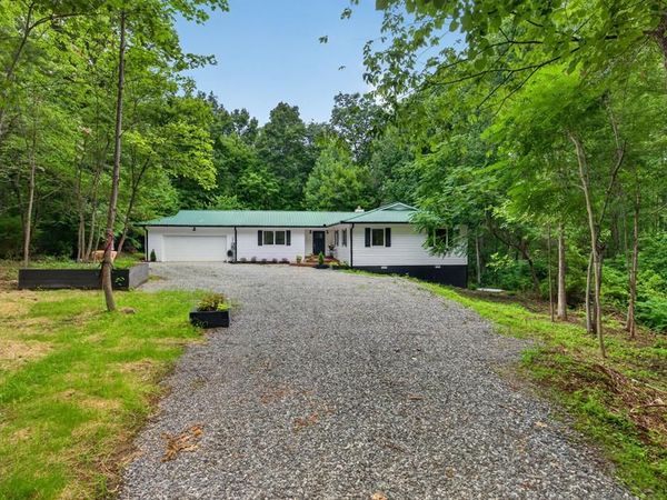 41 Jump Off Place, Monterey, TN 38574