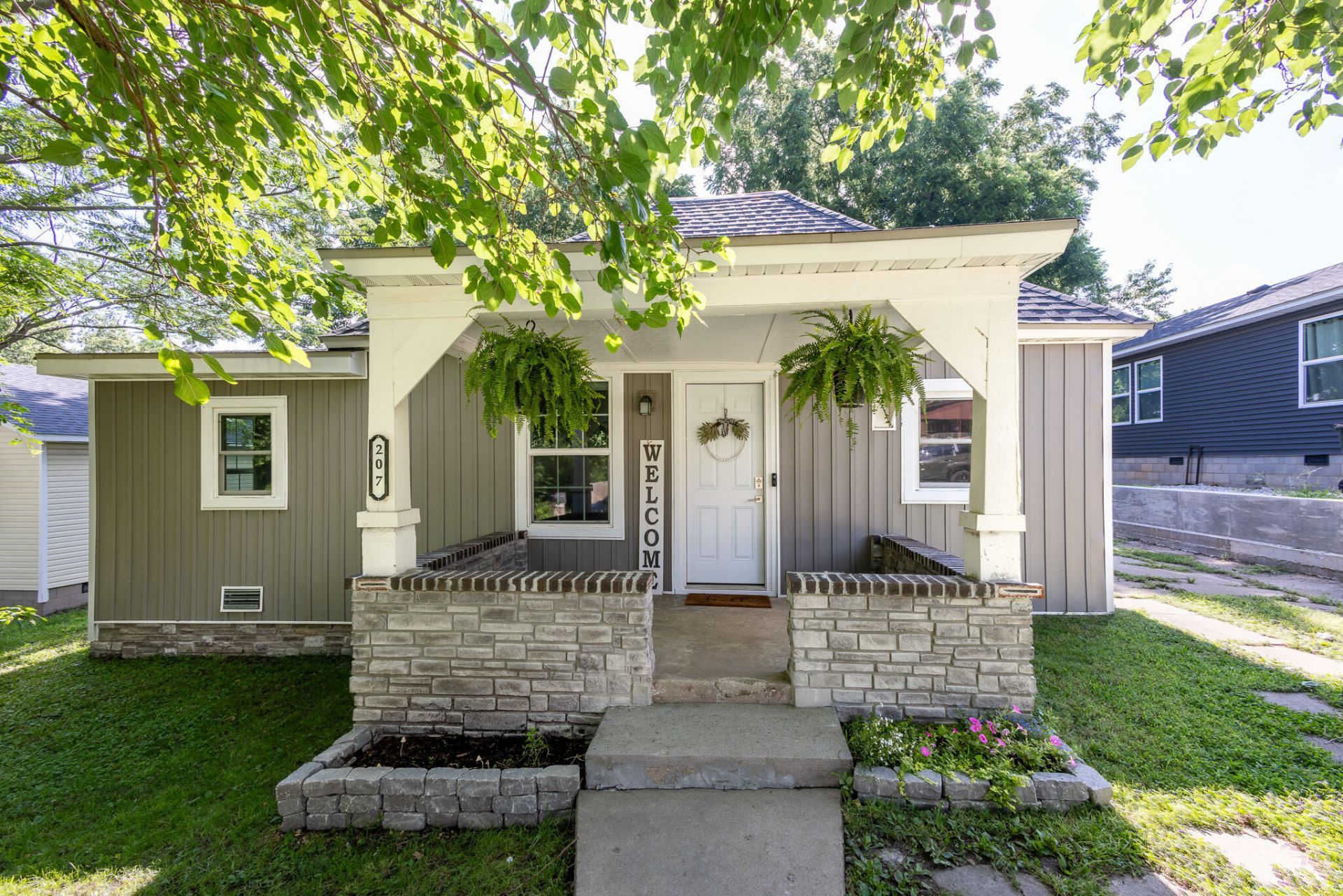 207 N Maple Street, Monett, MO 65708 Main Photo
