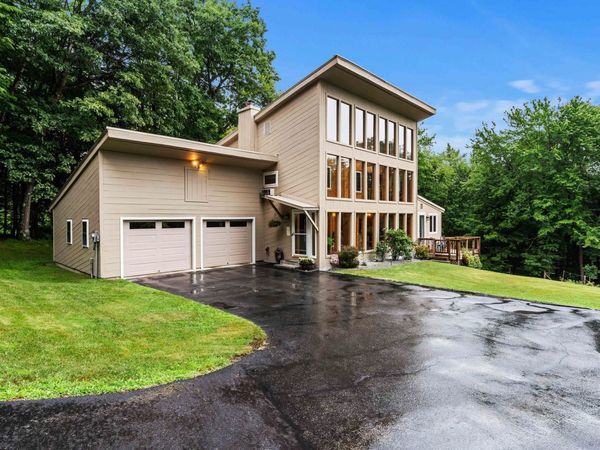 42 Thorndike Road, Weare, NH 03281
