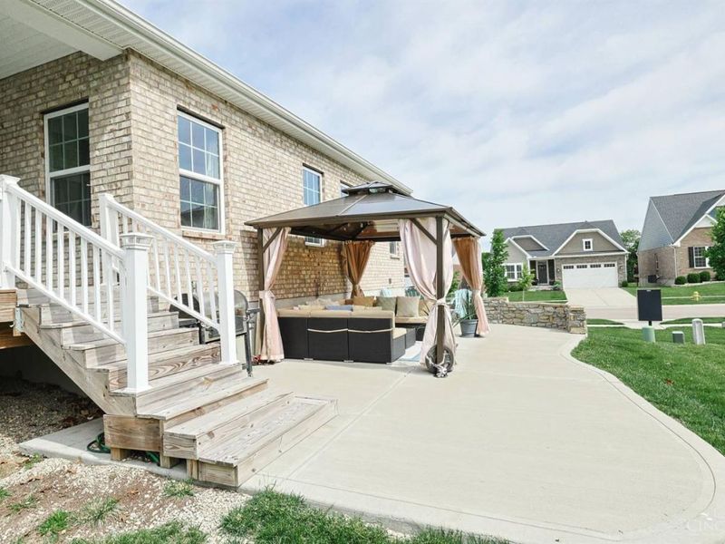 5814 Caitlyn Rose Lane, Liberty Township, OH 45044 Photo 36