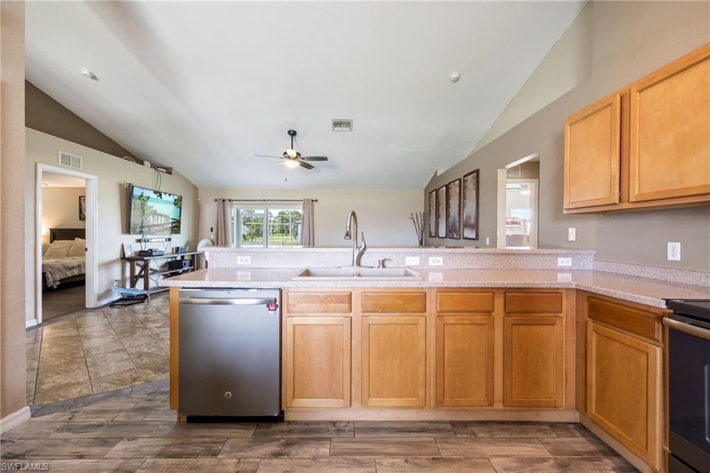 1605 NW 23rd St, Cape Coral, FL 33993 Photo
