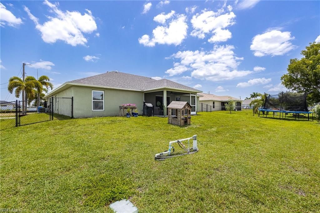 1605 NW 23rd St, Cape Coral, FL 33993 Photo