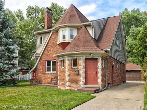 1018 Kensington Avenue, Flint, MI 48503