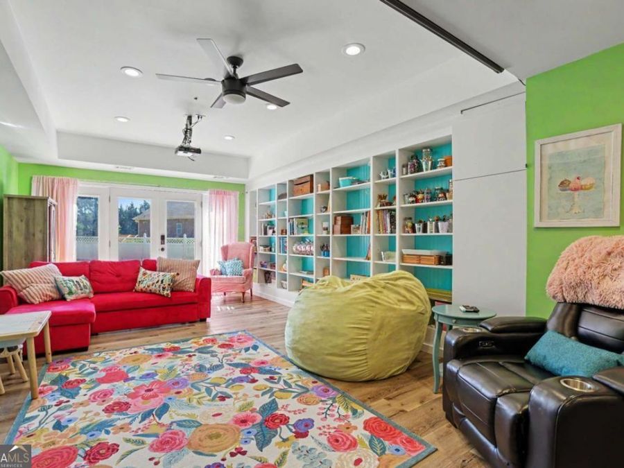 Property Image 37