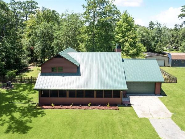 26294 CLOVERLAND Road , Lacombe, LA 70445