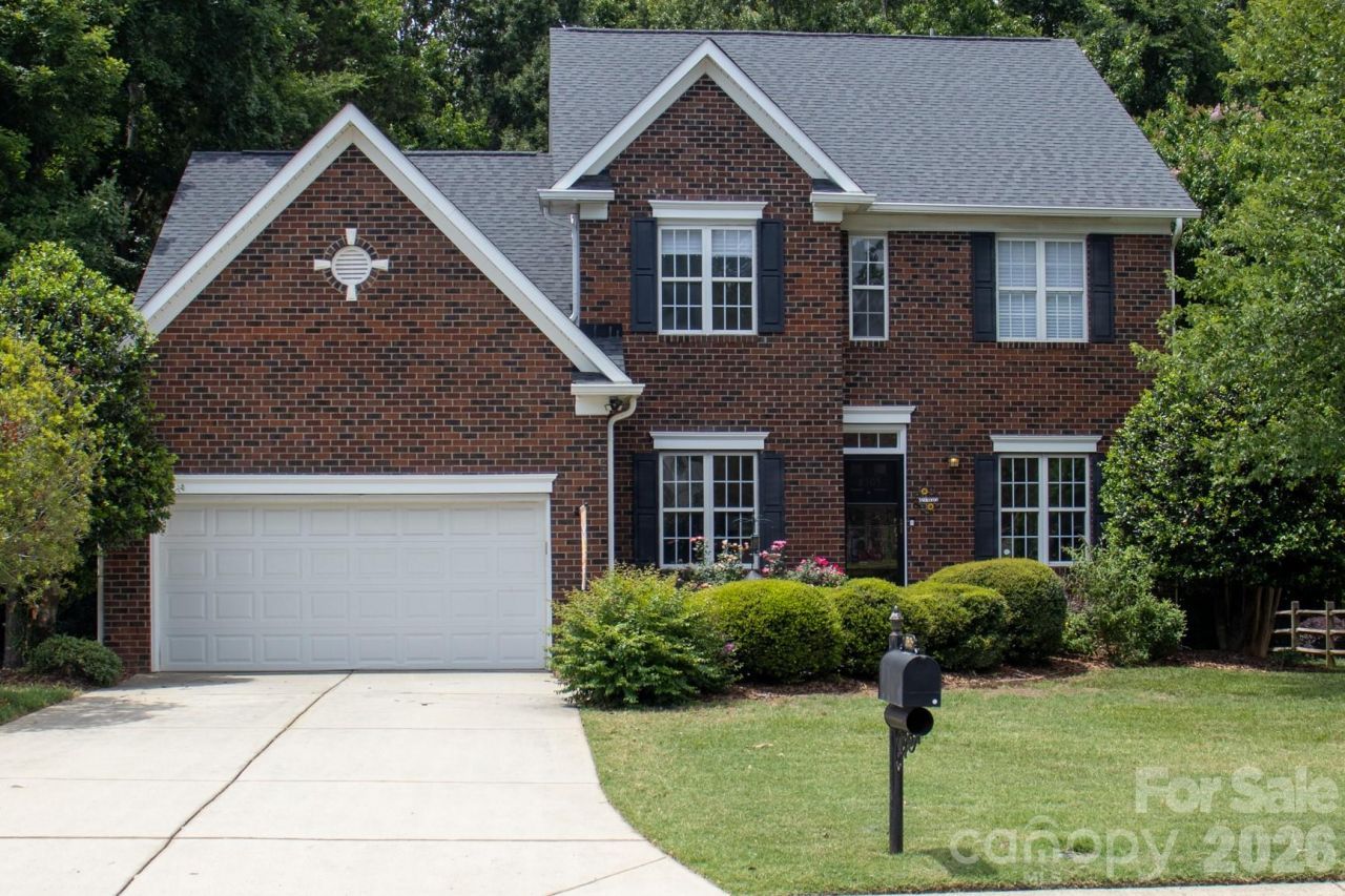 8505 Tintinhull Lane, Waxhaw, NC 28173 Main Photo