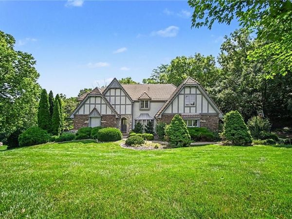 13908 Timberidge Street, Kansas City, MO 64152