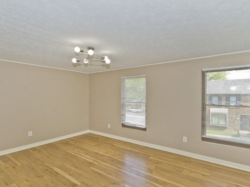 5760 Lucinda Court , Columbus, OH 43232 Photo 17