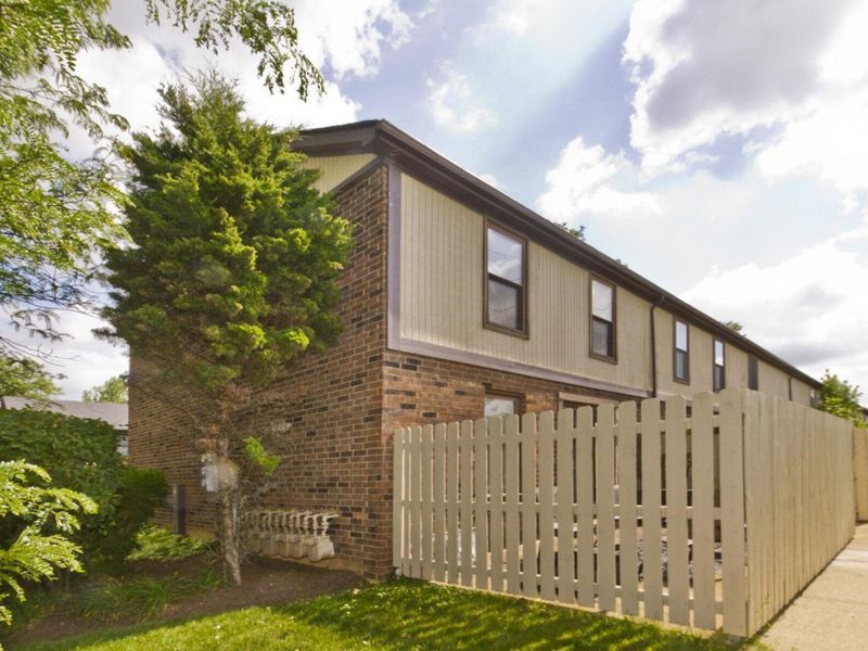 5760 Lucinda Court , Columbus, OH 43232 Photo 43