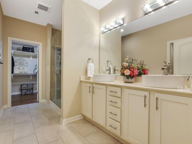 4562 Newport Loop E, Grove City, OH 43123 Photo 28