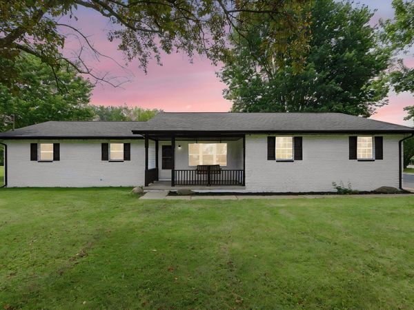 1097 Us-42 , London, OH 43140