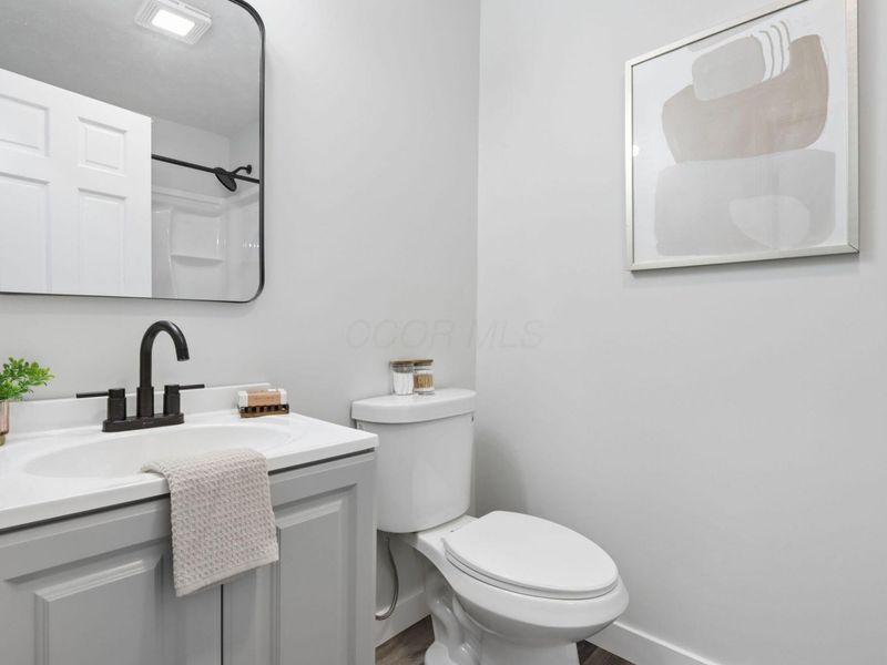 1097 Us-42, London, OH 43140 Photo 16