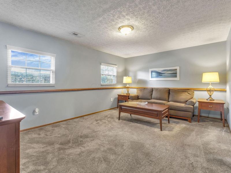 1077 Snohomish Avenue, Columbus, OH 43085 Photo 23